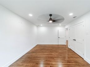 932  Treasure Road , Garland Texas 75041