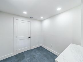 932  Treasure Road , Garland Texas 75041