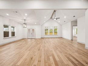 1931  Muncie Avenue , Dallas Texas 75212