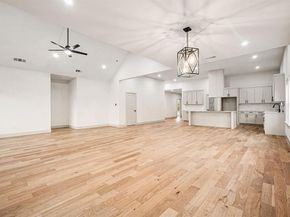 1931  Muncie Avenue , Dallas Texas 75212