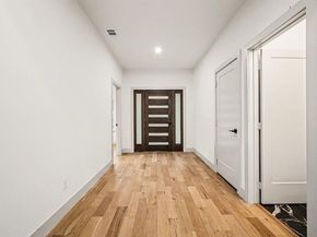 1931  Muncie Avenue , Dallas Texas 75212