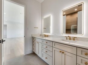 6215  Lafayette Way , Dallas Texas 75230