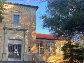 2222 W Magnolia Avenue , Fort Worth Texas 76110