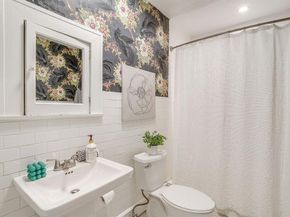 2222 W Magnolia Avenue , Fort Worth Texas 76110