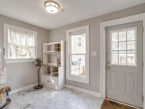 2222 W Magnolia Avenue , Fort Worth Texas 76110