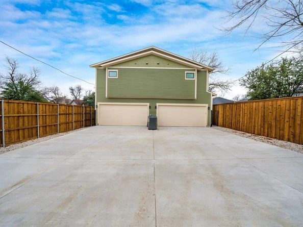 6045  Velasco Avenue , Dallas Texas 75206