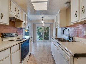 2013  Snowmass Lane , Garland Texas 75044