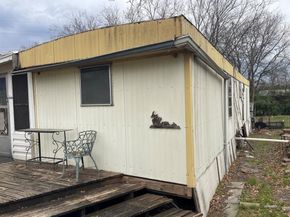 2532  Oakwood Terrace , Haltom City Texas 76117