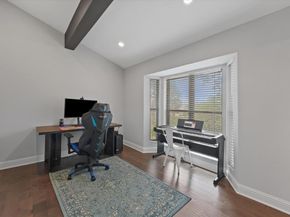 7418  Fair Oaks Avenue  G, Dallas Texas 75231