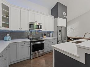 7418  Fair Oaks Avenue  G, Dallas Texas 75231