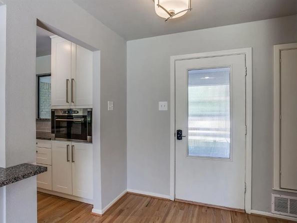 203  Leda Drive , Dallas Texas 75218