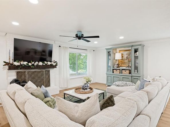 207  Rockbrook Drive , Rockwall Texas 75087