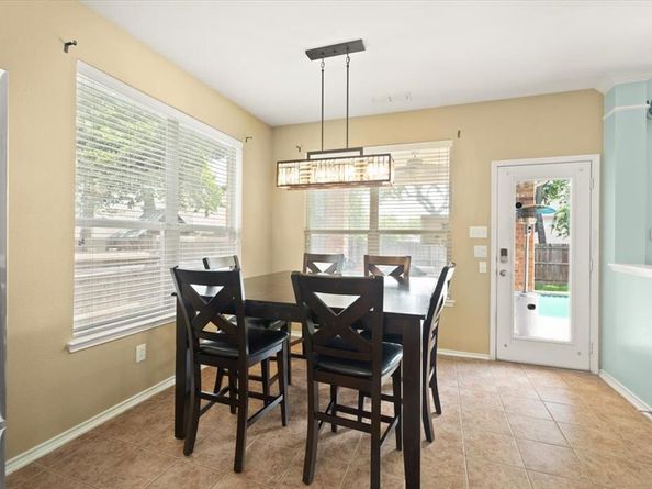 6705  Glade Drive , Arlington Texas 76001