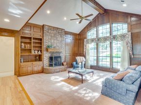 2006  Lake Country Drive , Arlington Texas 76012