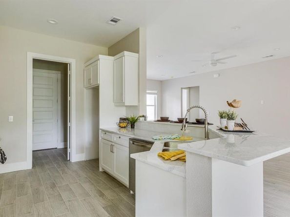 10017  Tokowa Drive , Dallas Texas 75217
