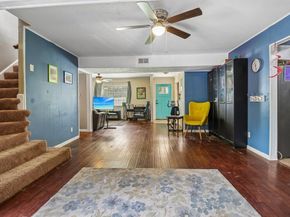 820 N Bowen Road , Arlington Texas 76012