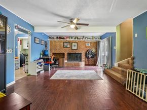 820 N Bowen Road , Arlington Texas 76012