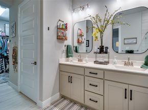 2063  Spotted Fawn Drive , Arlington Texas 76005