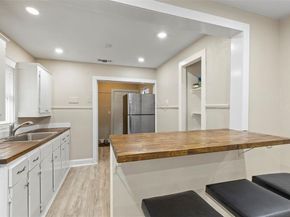 3227  Spring Avenue , Dallas Texas 75215