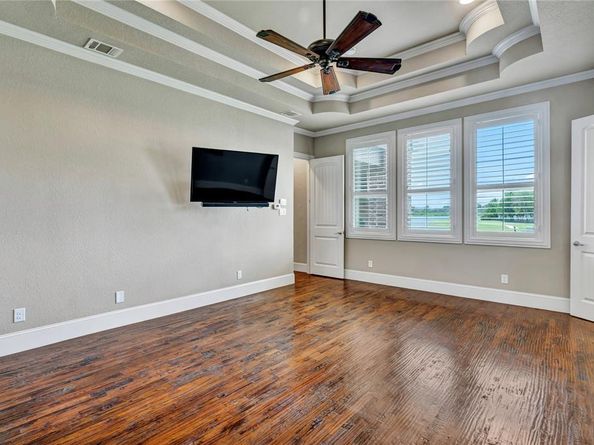 6412  Preferred Drive , Fort Worth Texas 76179