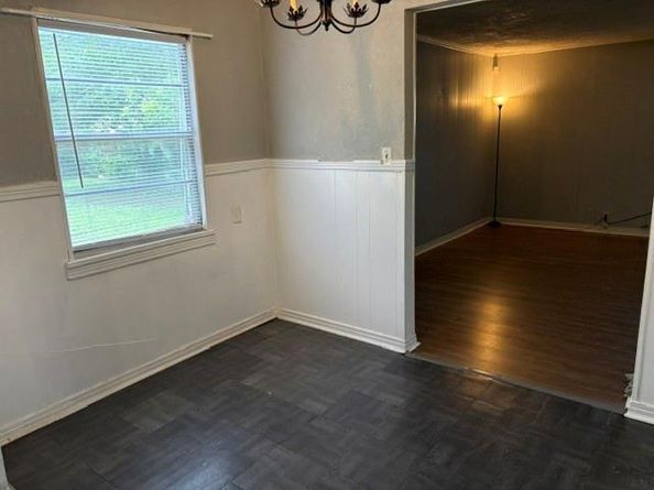 1109  Edwards Circle , Dallas Texas 75224