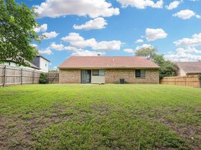 620  Nora Lane , DeSoto Texas 75115