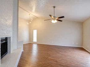 620  Nora Lane , DeSoto Texas 75115