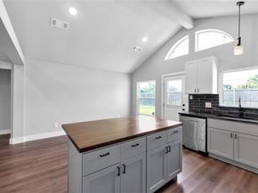 416  Cross Cut Drive , Arlington Texas 76018