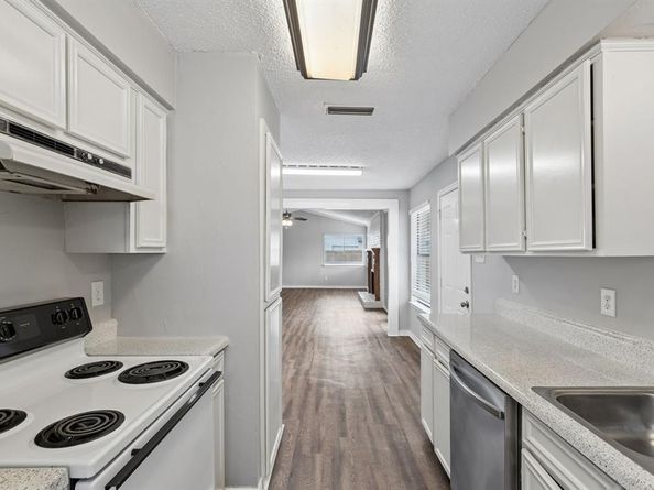 2123  Sheraton Drive , Carrollton Texas 75007