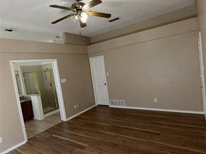 961  Grasswood Court , Arlington Texas 76017