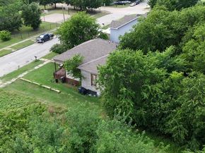 1713 E Tucker Street , Fort Worth Texas 76104