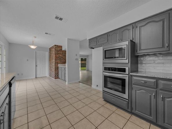 1908  Clemson Drive , Richardson Texas 75081