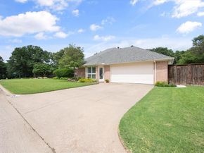 1  Amen Corner Court , Mansfield Texas 76063