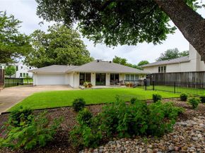 6016  Del Norte Lane , Dallas Texas 75225