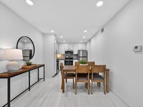 5111  Skillman Street  224, Dallas Texas 75206