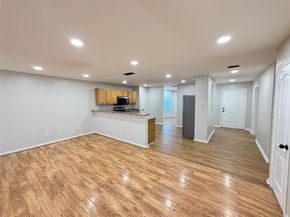 2526  Bishop Allen Lane , Dallas Texas 75237