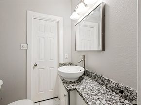 1245  Lowe Street , Fort Worth Texas 76110