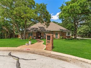 2319  Ox Bow Court , Arlington Texas 76006