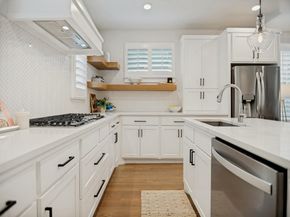 1805  Granite Falls Court , Dallas Texas 75204