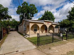 3219 N Winnetka Avenue , Dallas Texas 75212