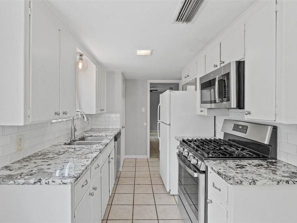 2308  Westwood Drive , Denton Texas 76205