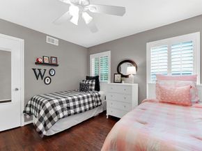 8835  Larchwood Drive , Dallas Texas 75238