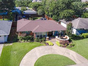 8835  Larchwood Drive , Dallas Texas 75238
