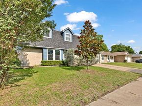 1401  Greentree Lane , Garland Texas 75042
