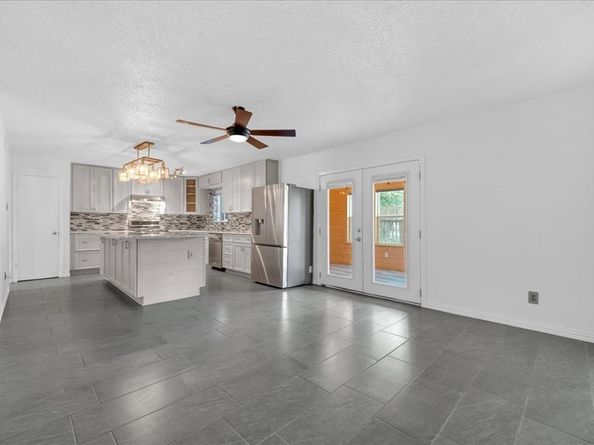 1401  Greentree Lane , Garland Texas 75042