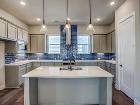 2527  Carolwood Lane , Dallas Texas 75212