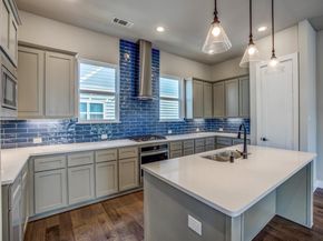 2527  Carolwood Lane , Dallas Texas 75212