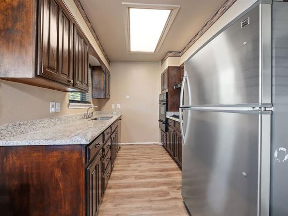 8105  Silverdale Drive , Dallas Texas 75232