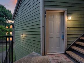 9837  Walnut Street  208, Dallas Texas 75243