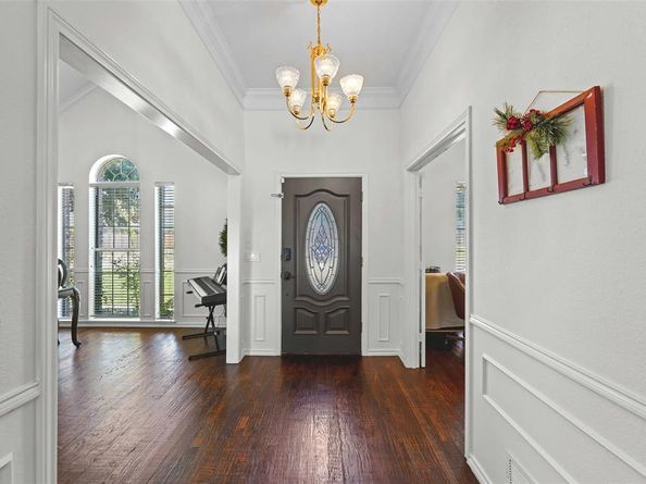 1220  Dentonshire Drive , Carrollton Texas 75007